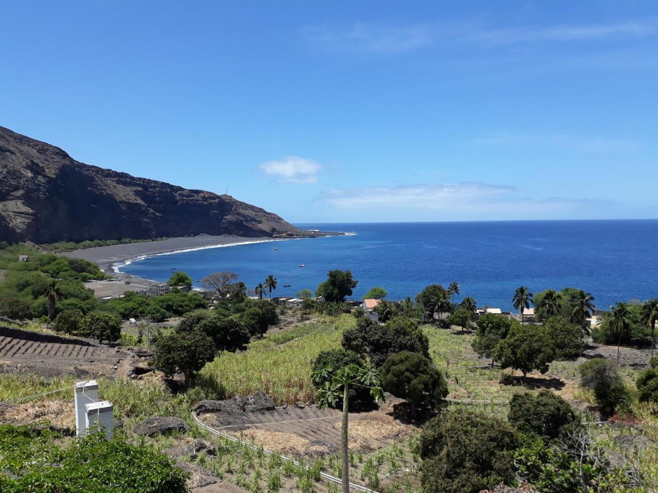 Casa Madeira Villa ปอร์โตโนโว ภายนอก รูปภาพ